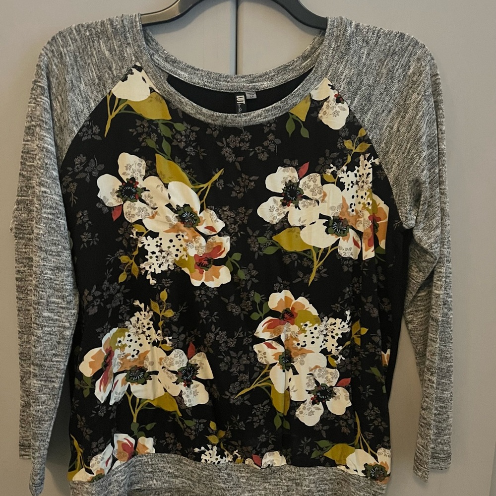 Kut from the Kloth Floral Print Women's Top
